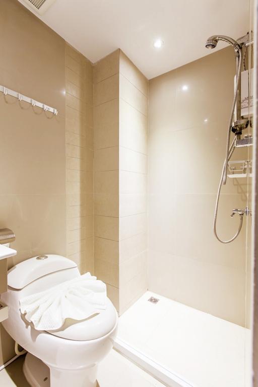 D Day Suite Bangkok Eksteriør bilde