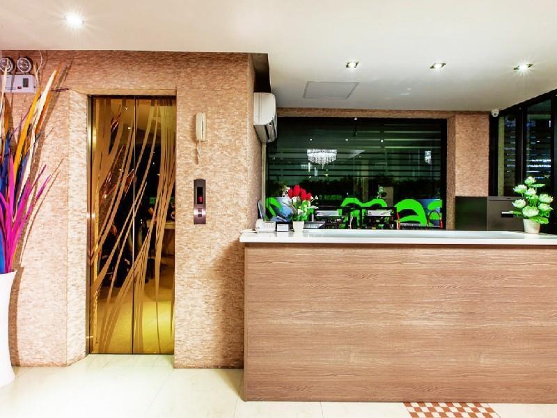 D Day Suite Bangkok Eksteriør bilde